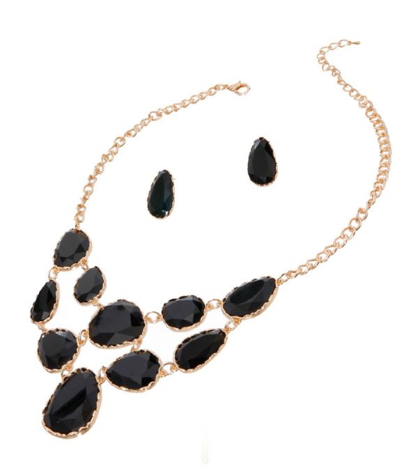 Black Short Necklace Irregular Resin Teardrop inset Supply