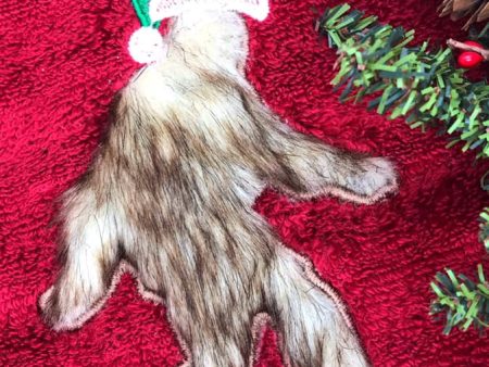 Bigfoot Santa applique machine embroidery design (4 sizes included) DIGITAL DOWNLOAD Online